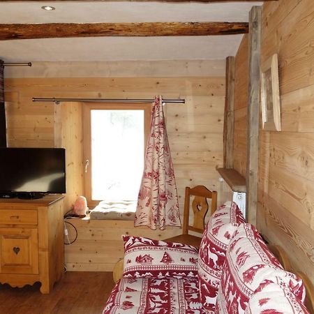 Villard-sur-Doron La Chambre Du Moulin المظهر الخارجي الصورة